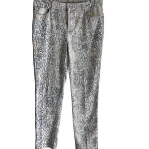 Chicos So Slimming Girlfriend Jeans Slim Leg Animal Print SZ6R